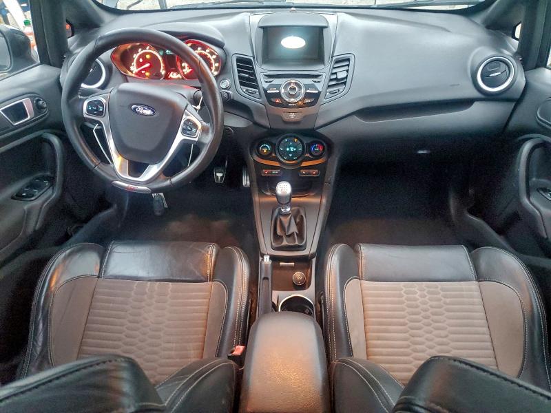 Фото 8 - FORD FIESTA