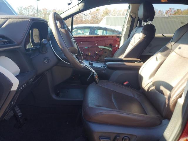 Фото 7 - TOYOTA SIENNA