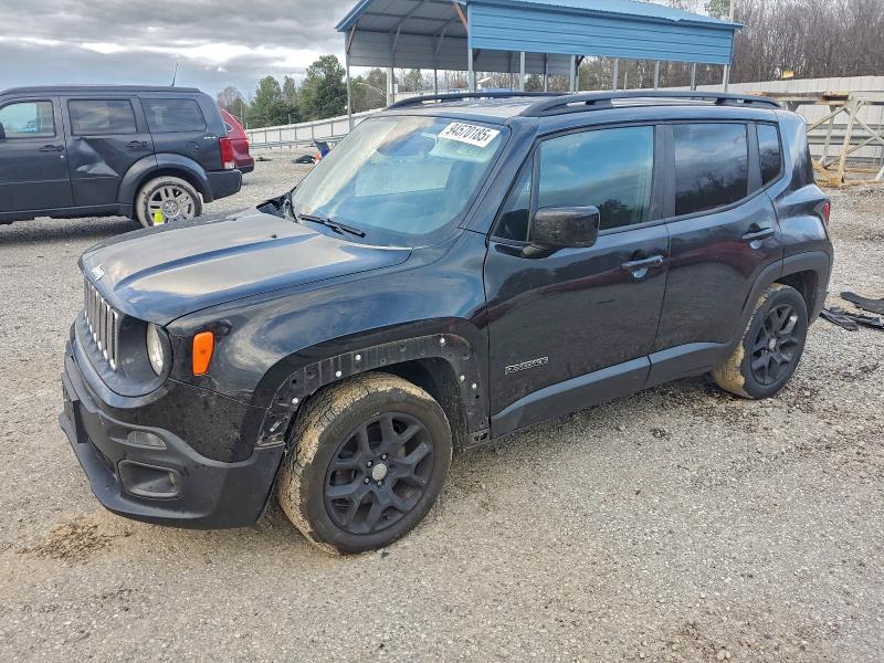 Фото 1 - JEEP RENEGADE