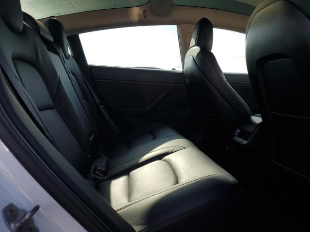 Фото 10 - TESLA MODEL 3