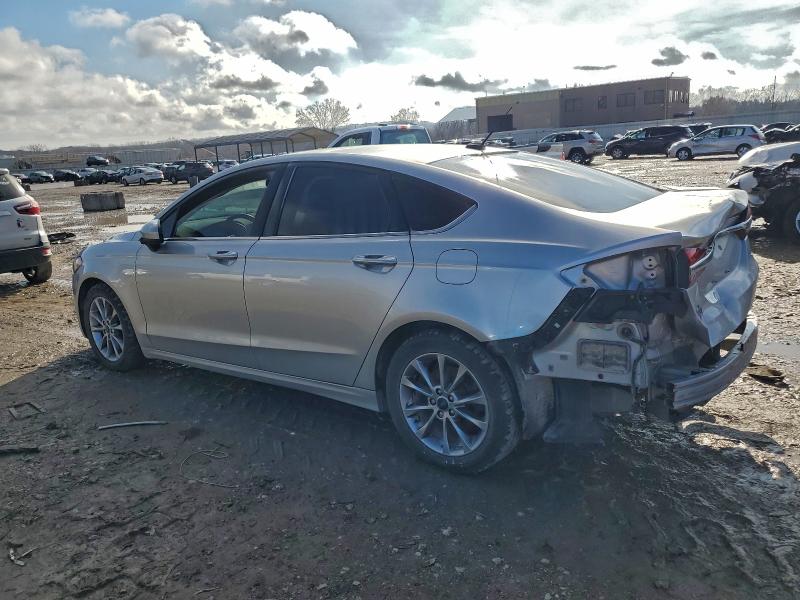 Фото 2 - FORD FUSION