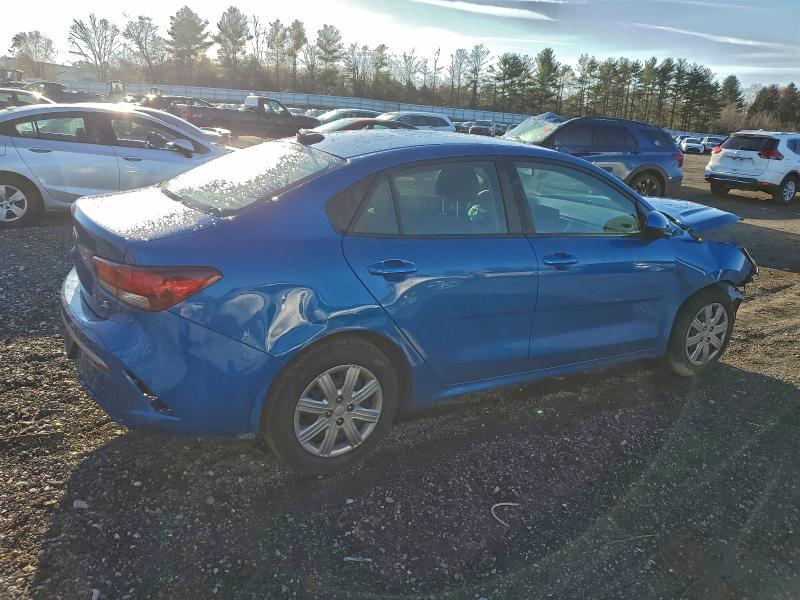 Фото 3 - KIA RIO