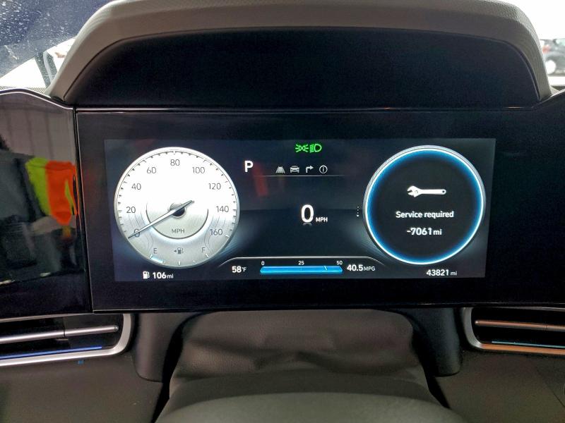 Фото 9 - HYUNDAI ELANTRA