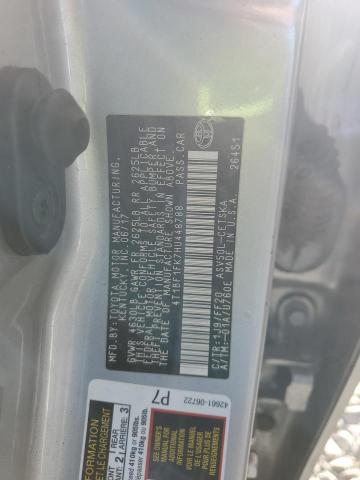 Фото 12 - TOYOTA CAMRY