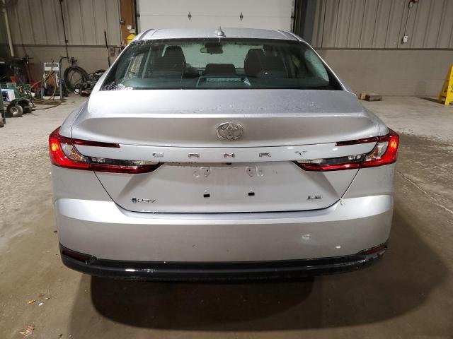 Фото 6 - TOYOTA CAMRY