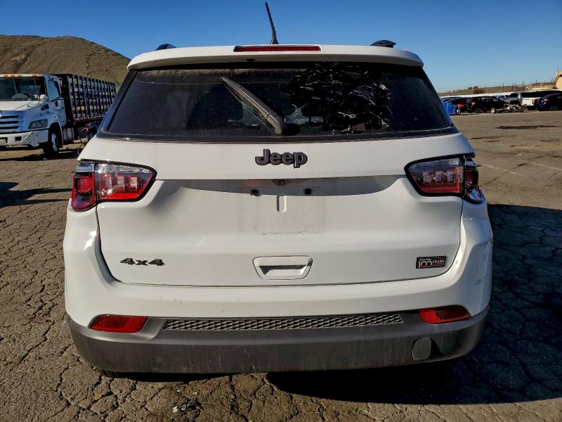 Фото 6 - JEEP COMPASS