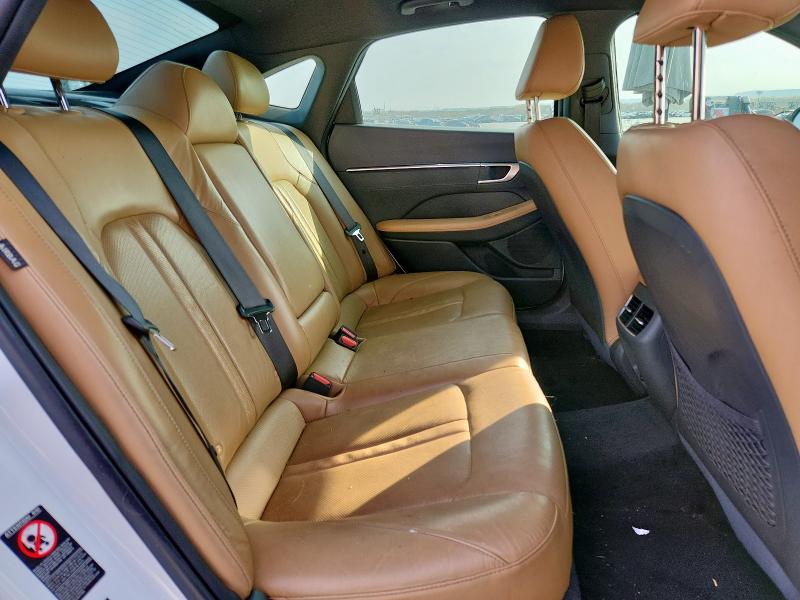 Фото 10 - HYUNDAI SONATA