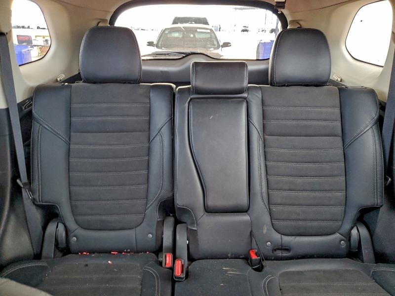 Фото 10 - MITSUBISHI OUTLANDER