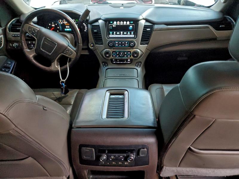 Фото 8 - GMC YUKON