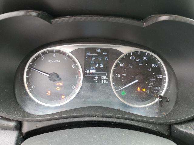 Фото 9 - NISSAN VERSA