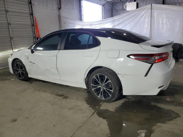 Фото 2 - TOYOTA CAMRY