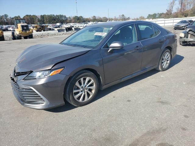 Фото 1 - TOYOTA CAMRY