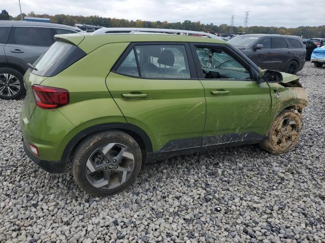 Фото 3 - HYUNDAI VENUE