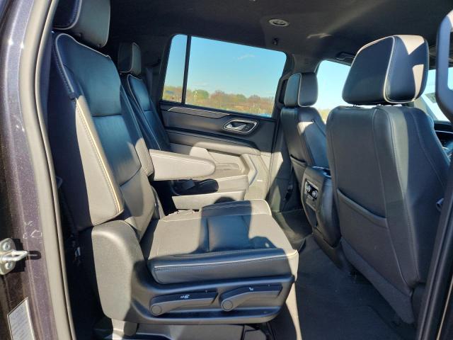 Фото 11 - CHEVROLET SUBURBAN