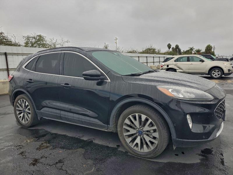 Фото 4 - FORD ESCAPE