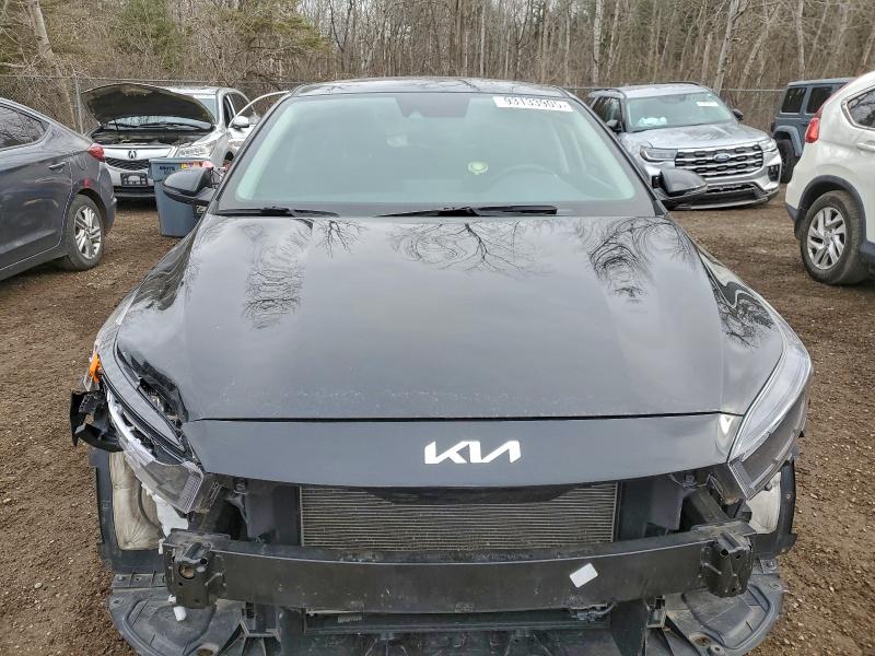 Фото 5 - KIA FORTE