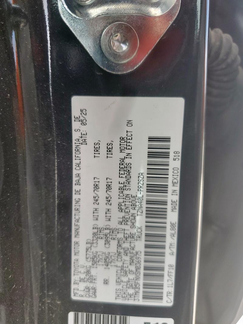 Фото 13 - TOYOTA TACOMA