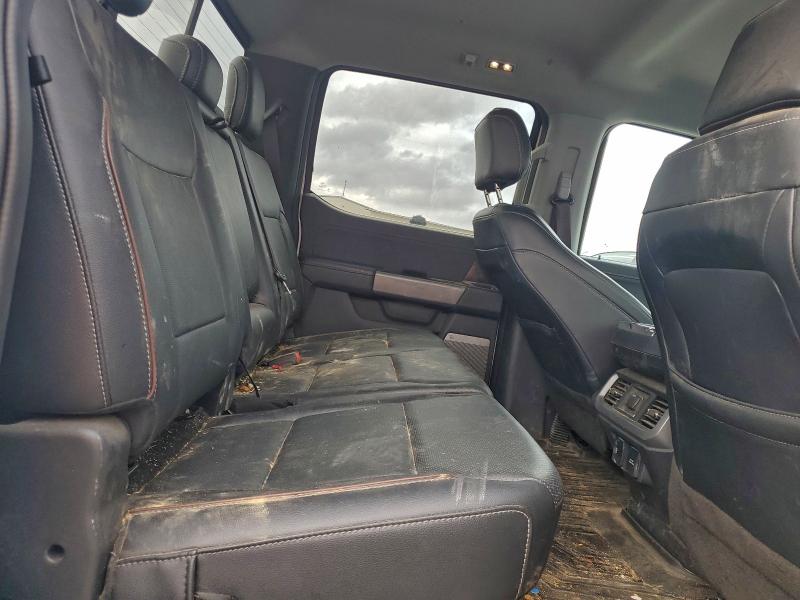 Фото 10 - FORD F-150