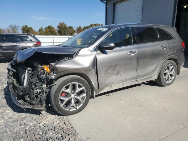 Фото 1 - KIA SORENTO