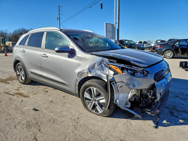 Фото 4 - KIA NIRO