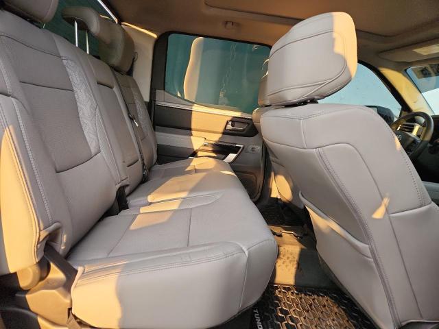 Фото 10 - TOYOTA TUNDRA