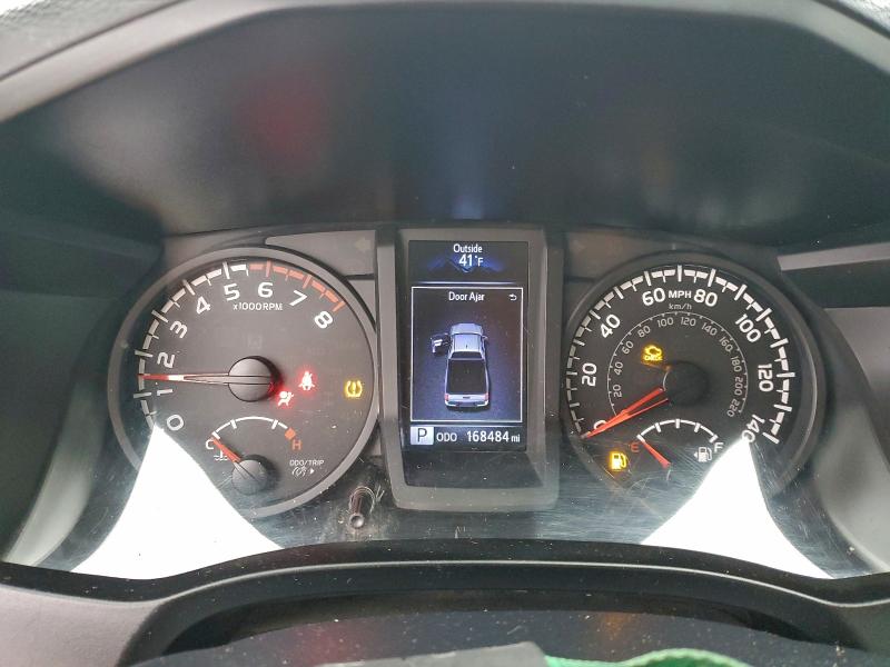 Фото 9 - TOYOTA TACOMA