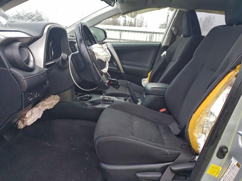 Фото 7 - TOYOTA RAV4