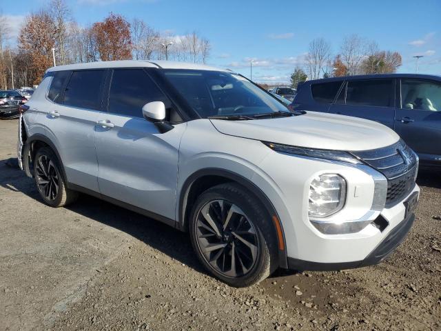 Фото 4 - MITSUBISHI OUTLANDER