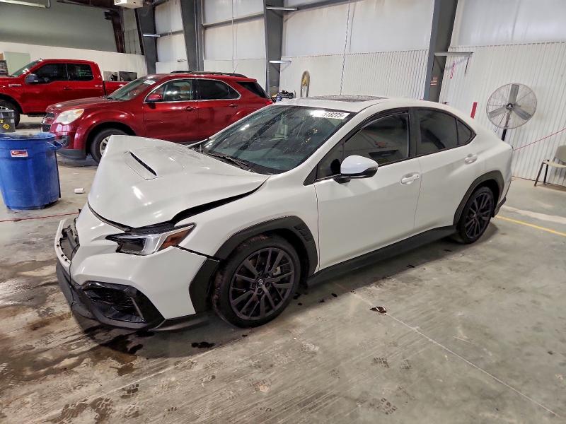 Фото 1 - SUBARU WRX