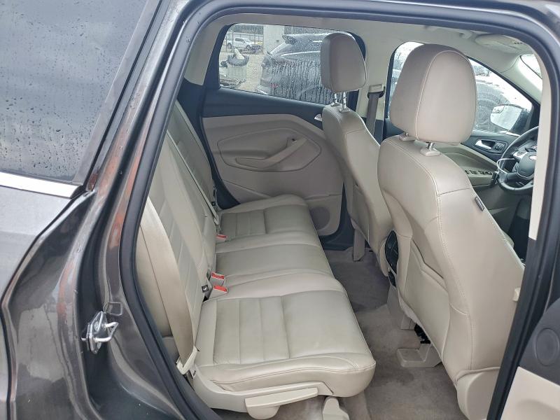 Фото 10 - FORD ESCAPE