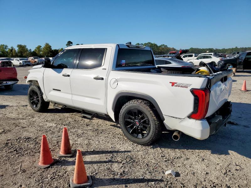 Фото 2 - TOYOTA TUNDRA
