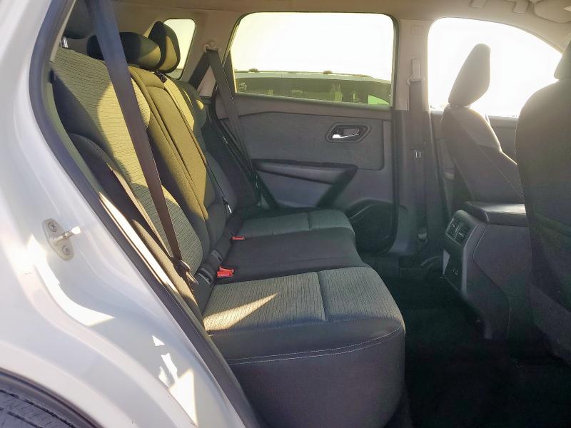 Фото 11 - NISSAN ROGUE