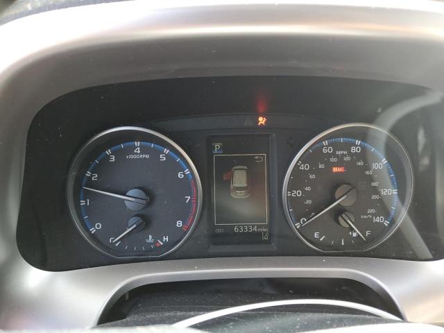 Фото 9 - TOYOTA RAV4