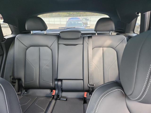 Фото 10 - AUDI Q3