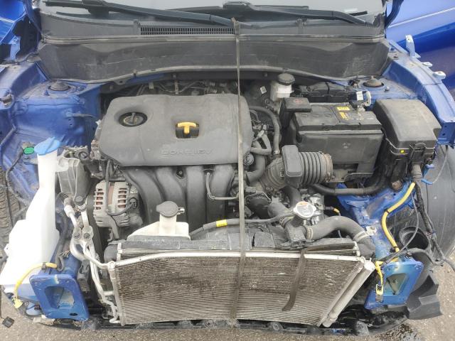 Фото 12 - KIA SELTOS