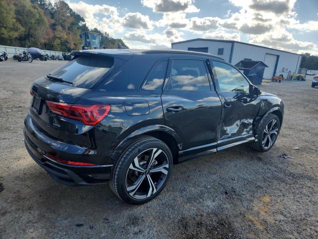 Фото 3 - AUDI Q3