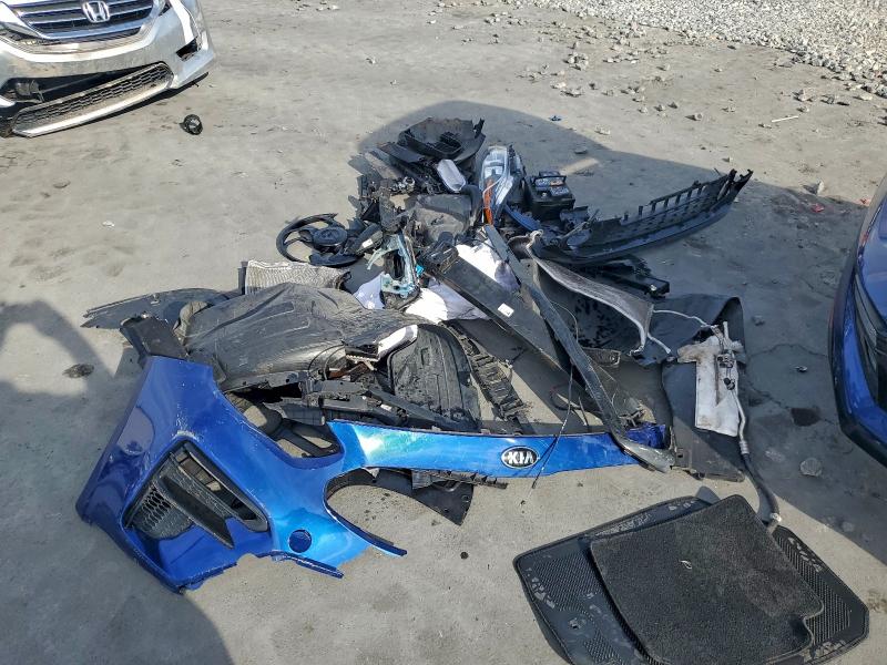 Фото 12 - KIA FORTE