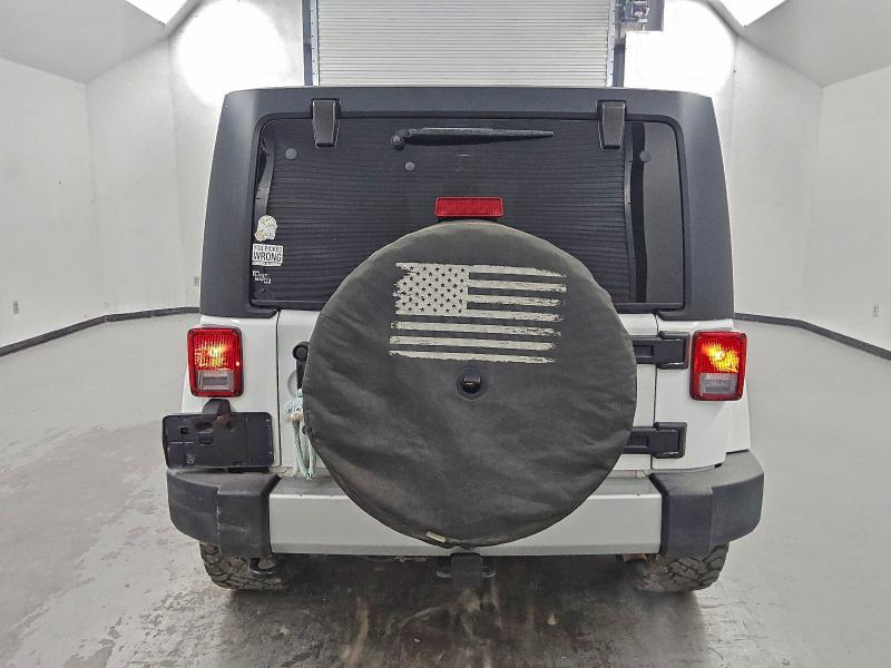 Фото 6 - JEEP WRANGLER