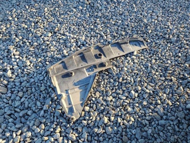 Фото 13 - NISSAN ROGUE