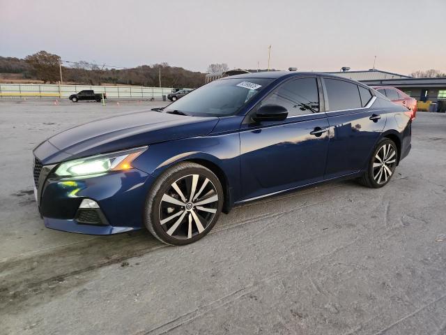 Фото 1 - NISSAN ALTIMA