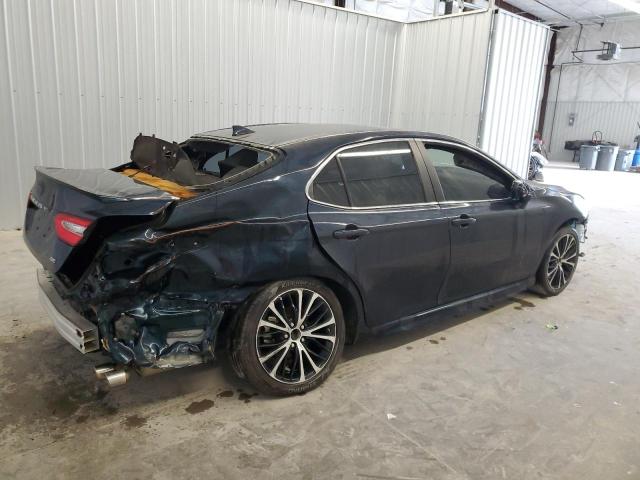 Фото 3 - TOYOTA CAMRY