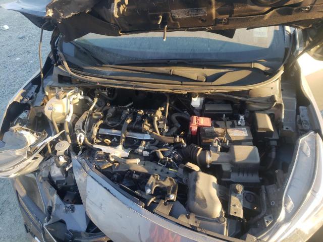 Фото 11 - NISSAN VERSA