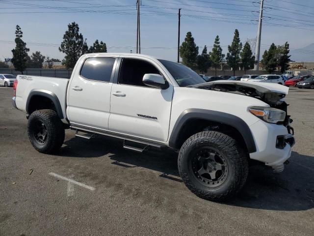 Фото 4 - TOYOTA TACOMA