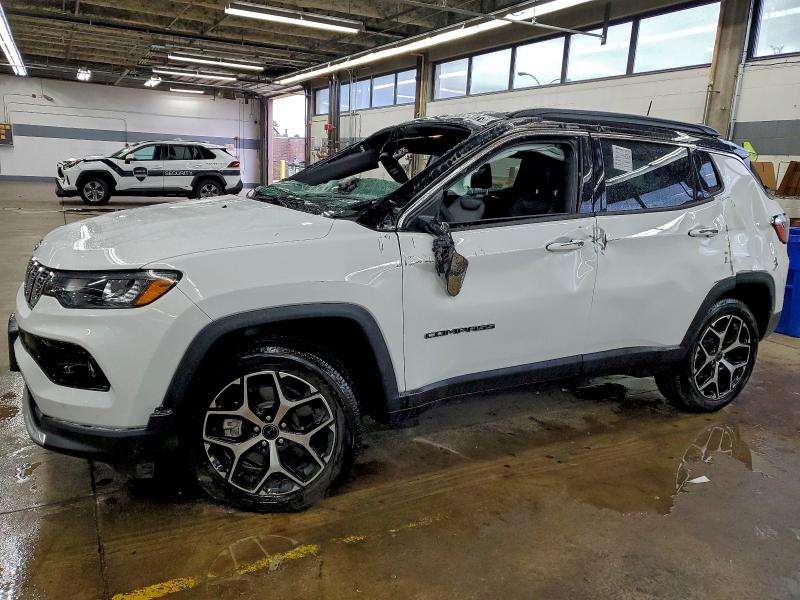 Фото 1 - JEEP COMPASS