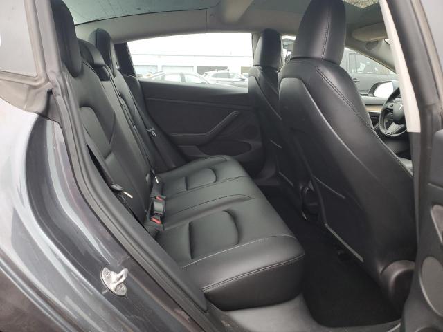 Фото 10 - TESLA MODEL 3