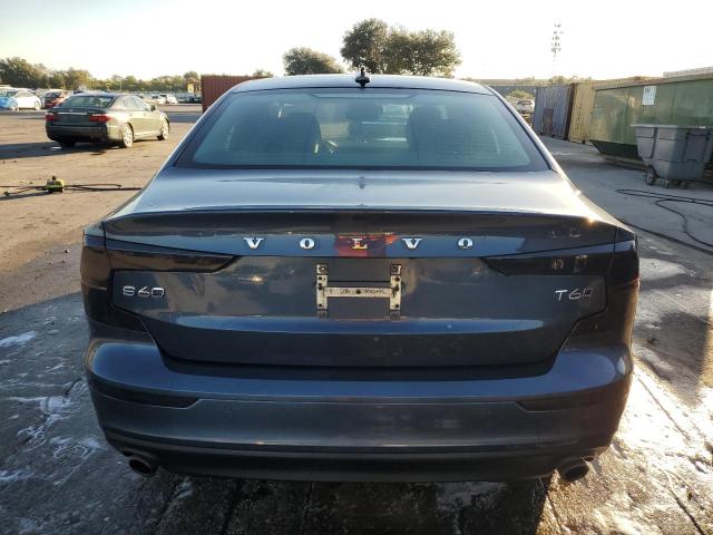 Фото 6 - VOLVO S60