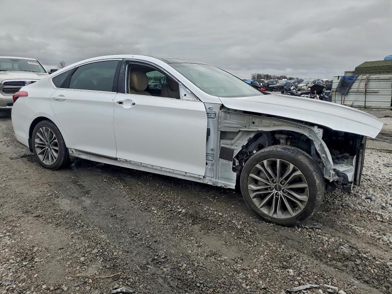 Фото 4 - HYUNDAI GENESIS