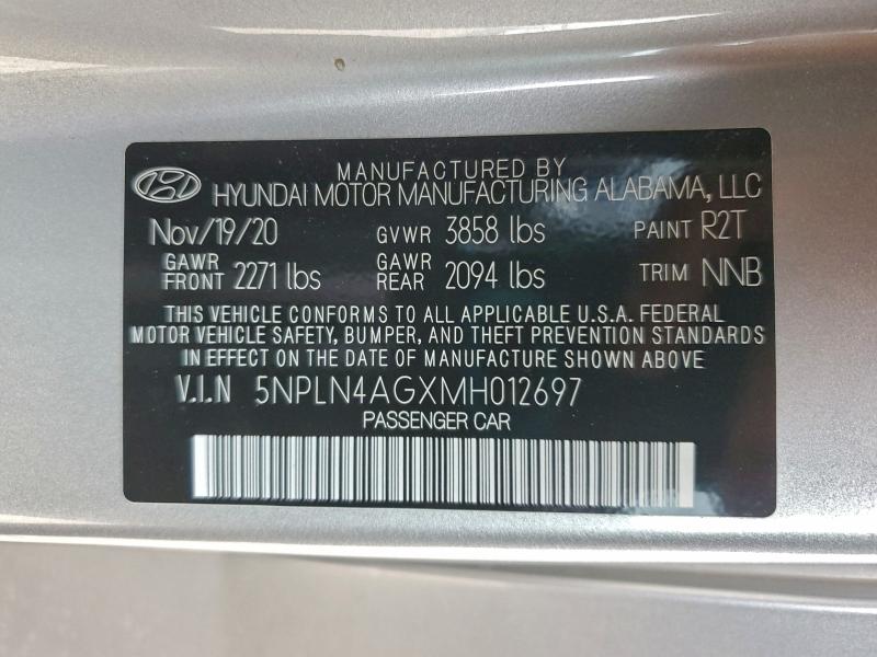 Фото 13 - HYUNDAI ELANTRA