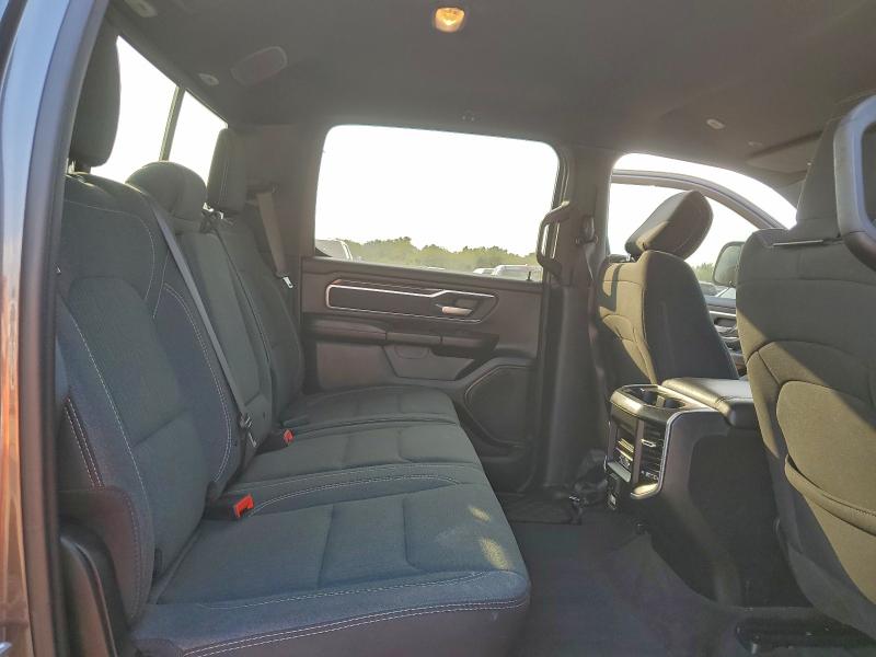 Фото 10 - RAM 1500