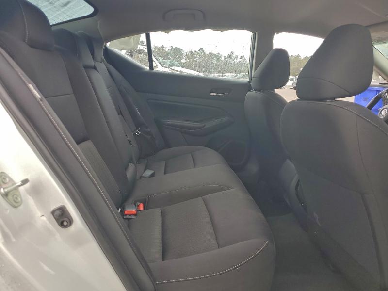 Фото 10 - NISSAN ALTIMA